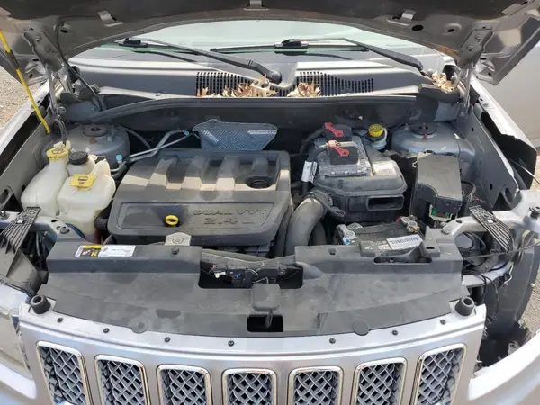 1C4NJDEB4HD128055 2017 JEEP COMPASS - Image 8