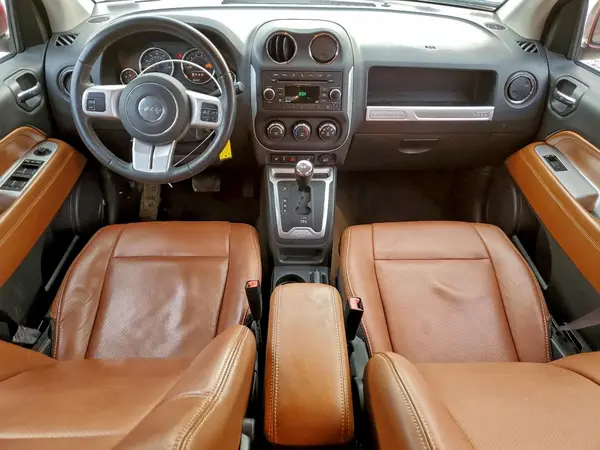 1C4NJDEB4HD139301 2017 JEEP COMPASS - Image 8