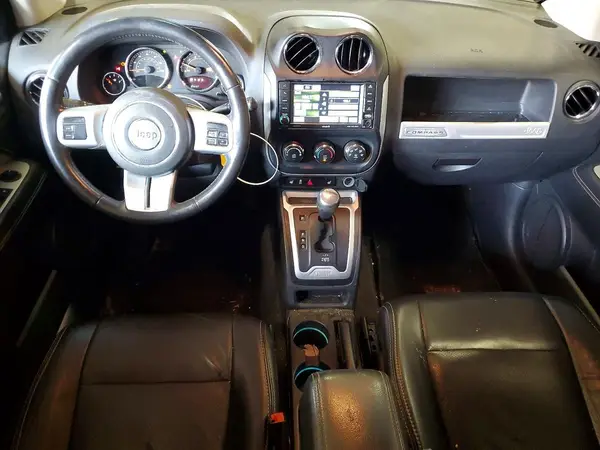 1C4NJDEB4HD190197 2017 JEEP COMPASS - Image 8