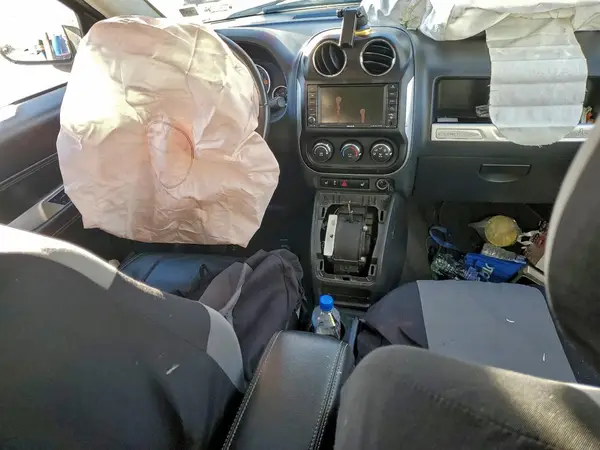 1C4NJDEB4HD192886 2017 JEEP COMPASS - Image 8