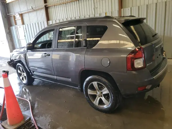 1C4NJDEB5GD552696 2016 JEEP COMPASS - Image 2