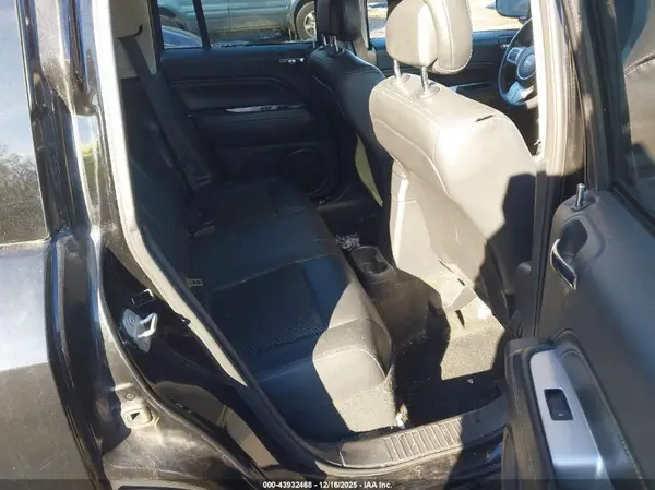 1C4NJDEB5GD572897 2016 JEEP COMPASS - Image 8