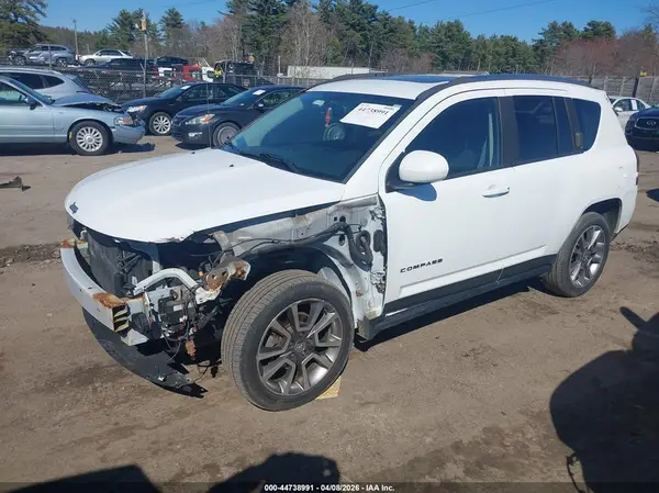 1C4NJDEB5GD587500 2016 JEEP COMPASS - Image 2