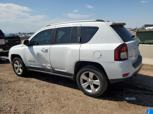 1C4NJDEB5GD631673 2016 JEEP COMPASS - Image 2