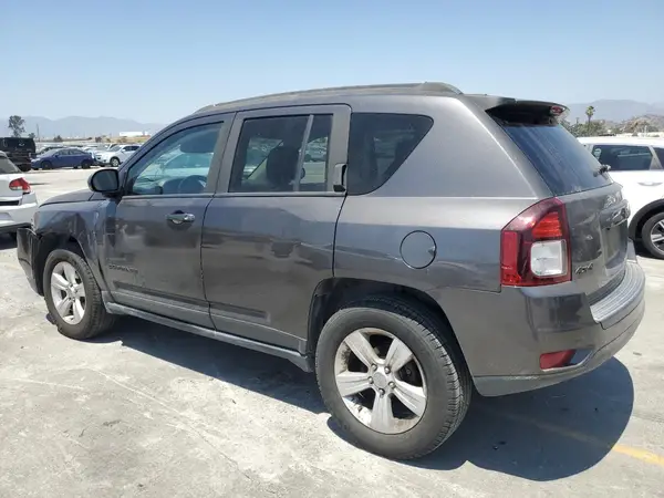 1C4NJDEB5GD635836 2016 JEEP COMPASS - Image 2