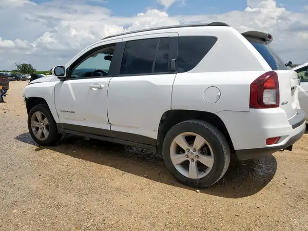 1C4NJDEB5GD645993 2016 JEEP COMPASS - Image 2