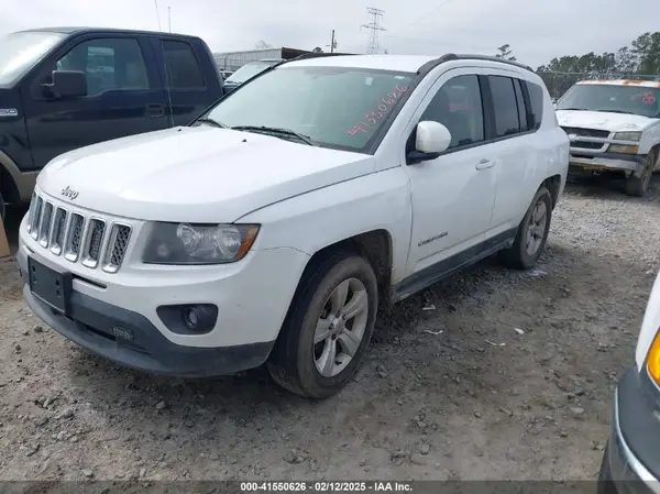 1C4NJDEB5GD685376 2016 JEEP COMPASS - Image 2