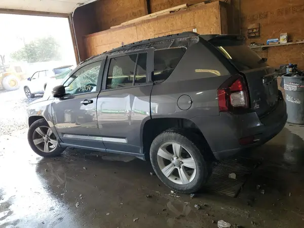 1C4NJDEB5GD708669 2016 JEEP COMPASS - Image 2