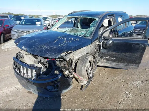 1C4NJDEB5GD730428 2016 JEEP COMPASS - Image 2