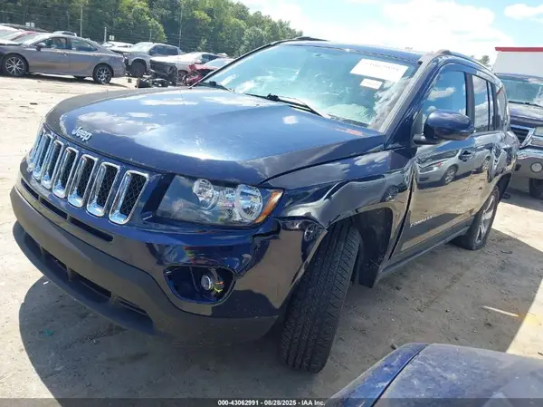 1C4NJDEB5GD746676 2016 JEEP COMPASS - Image 2