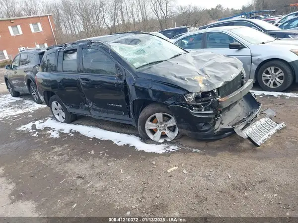 1C4NJDEB5GD746760 2016 JEEP COMPASS - Image 1