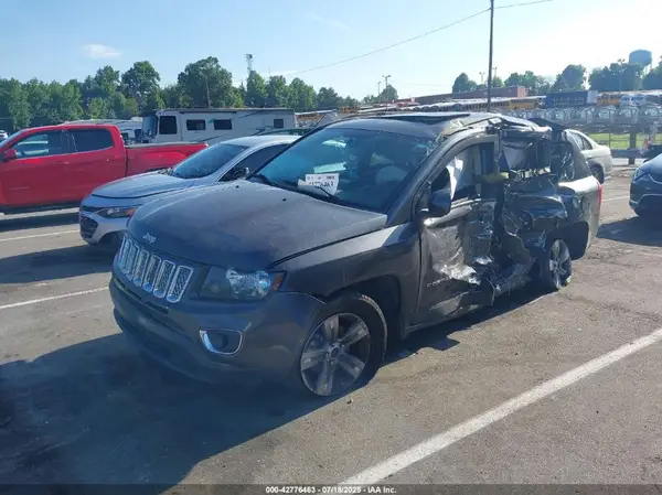 1C4NJDEB5GD785493 2016 JEEP COMPASS - Image 2