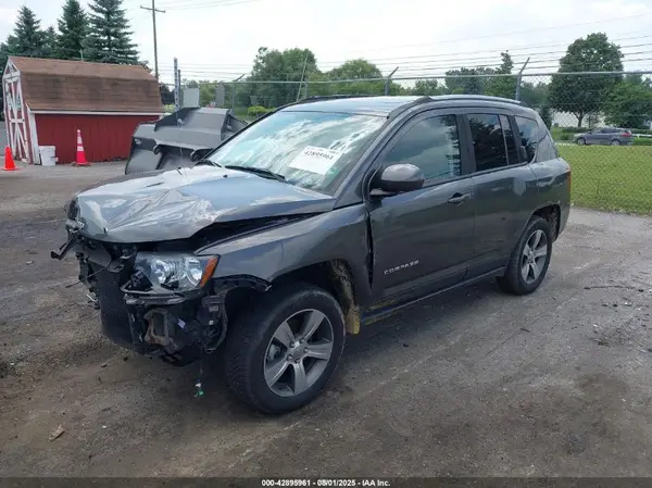 1C4NJDEB5GD791889 2016 JEEP COMPASS - Image 2