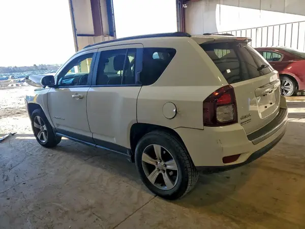 1C4NJDEB5HD112351 2017 JEEP COMPASS - Image 2