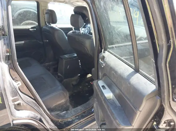 1C4NJDEB5HD142711 2017 JEEP COMPASS - Image 8