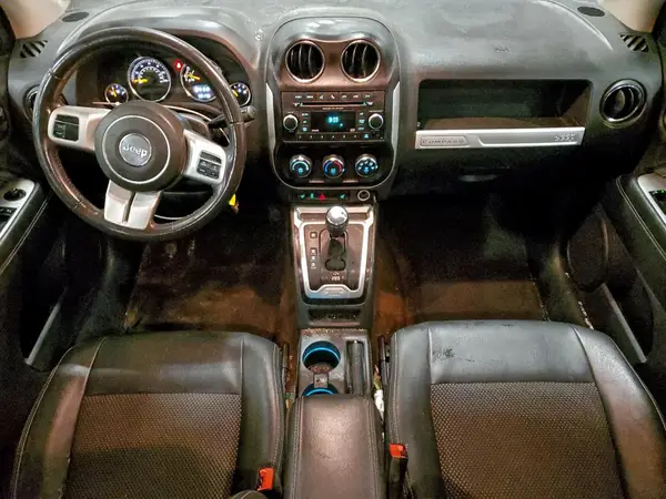 1C4NJDEB5HD158763 2017 JEEP COMPASS - Image 8