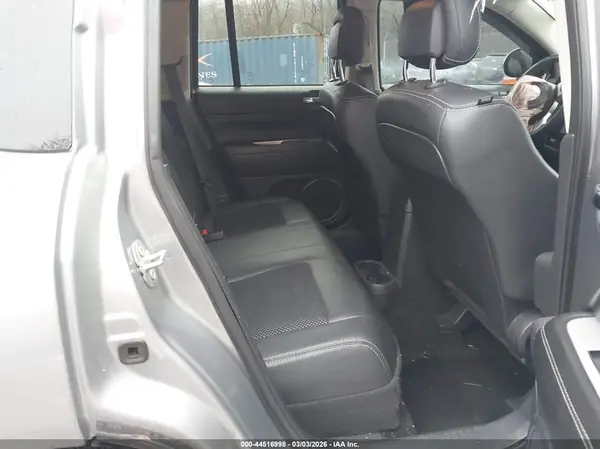 1C4NJDEB5HD163476 2017 JEEP COMPASS - Image 8