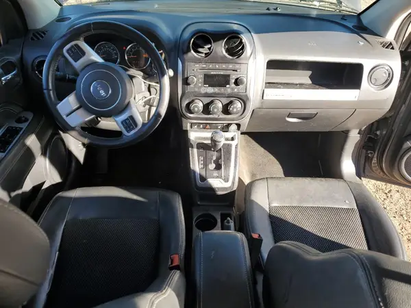 1C4NJDEB5HD167639 2017 JEEP COMPASS - Image 8