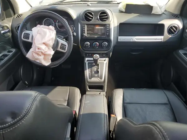 1C4NJDEB5HD169780 2017 JEEP COMPASS - Image 8