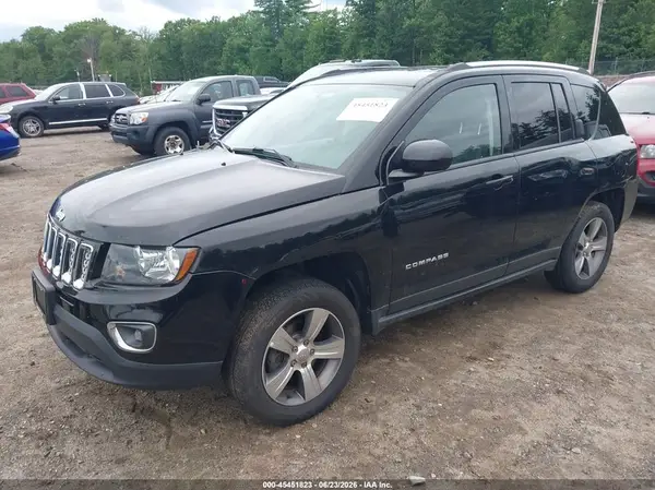 1C4NJDEB5HD170198 2017 JEEP COMPASS - Image 2