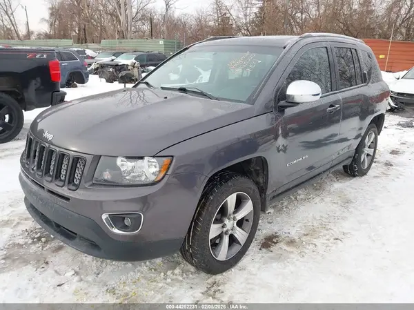 1C4NJDEB5HD177040 2017 JEEP COMPASS - Image 2