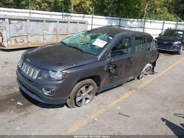 1C4NJDEB5HD177250 2017 JEEP COMPASS - Image 2