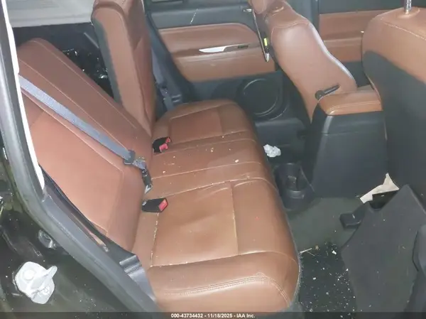 1C4NJDEB5HD177880 2017 JEEP COMPASS - Image 8