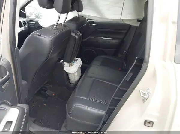 1C4NJDEB5HD208965 2017 JEEP COMPASS - Image 8