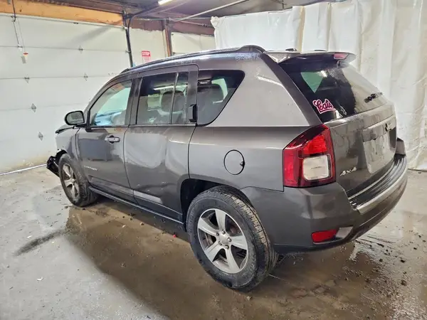 1C4NJDEB6GD545790 2016 JEEP COMPASS - Image 2