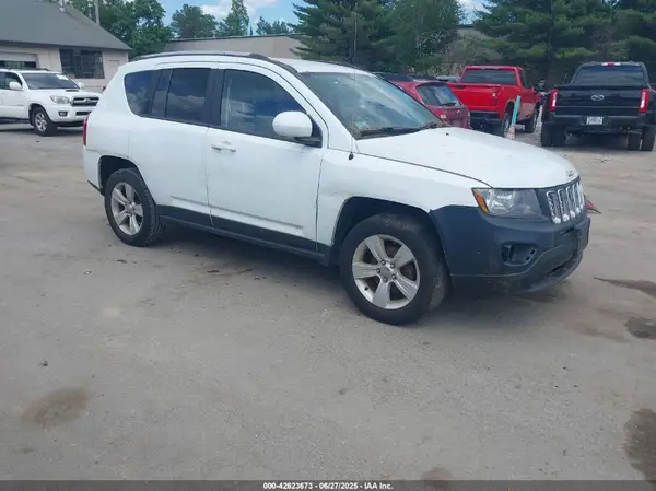1C4NJDEB6GD596061 2016 JEEP COMPASS - Image 1
