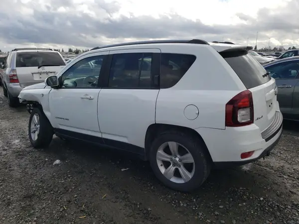 1C4NJDEB6GD631732 2016 JEEP COMPASS - Image 2