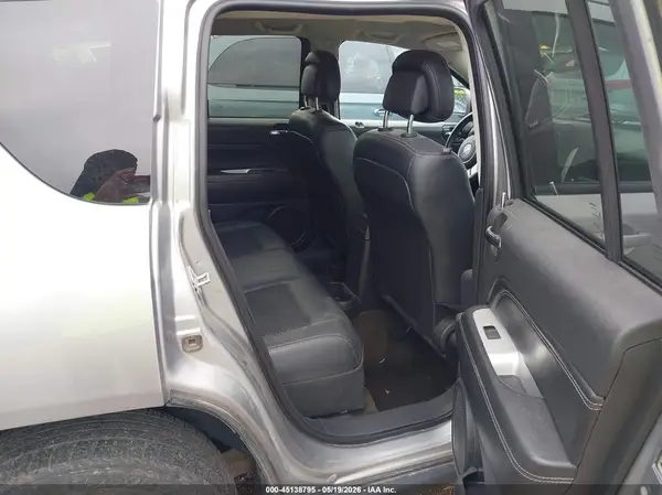 1C4NJDEB6GD637966 2016 JEEP COMPASS - Image 8