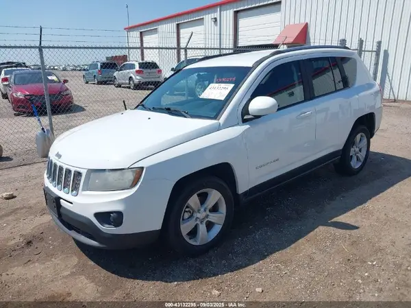 1C4NJDEB6GD685595 2016 JEEP COMPASS - Image 2