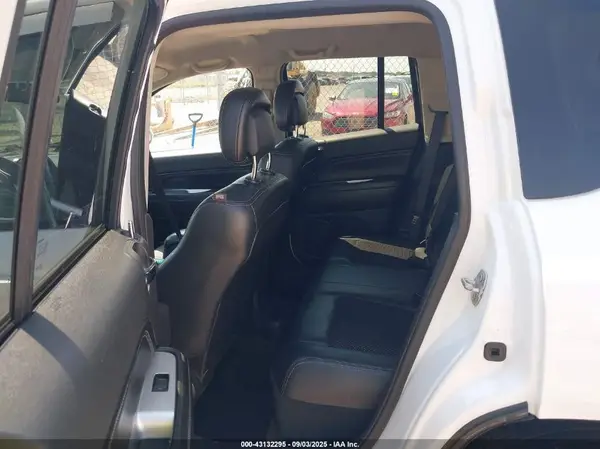 1C4NJDEB6GD685595 2016 JEEP COMPASS - Image 8