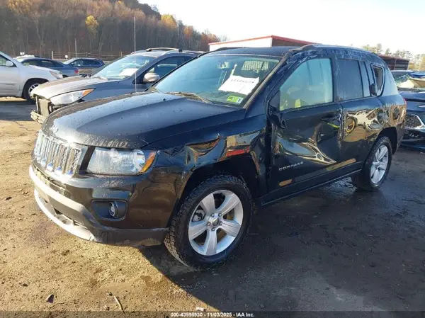 1C4NJDEB6GD723553 2016 JEEP COMPASS - Image 2