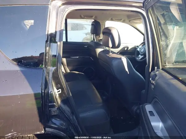 1C4NJDEB6GD723553 2016 JEEP COMPASS - Image 8