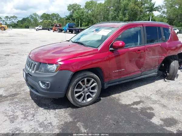 1C4NJDEB6GD724816 2016 JEEP COMPASS - Image 2