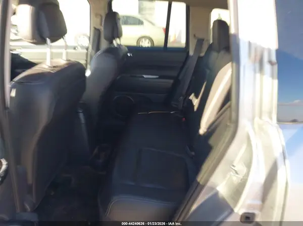 1C4NJDEB6GD730230 2016 JEEP COMPASS - Image 8