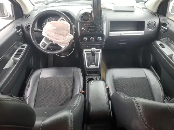 1C4NJDEB6GD737579 2016 JEEP COMPASS - Image 8