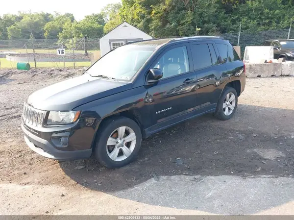 1C4NJDEB6GD759310 2016 JEEP COMPASS - Image 2