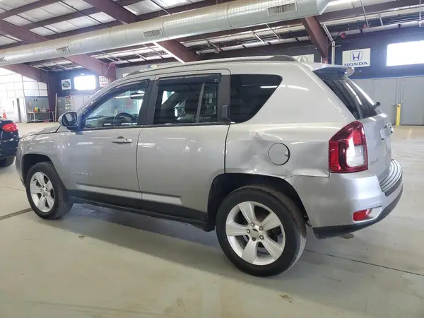 1C4NJDEB6GD779234 2016 JEEP COMPASS - Image 2