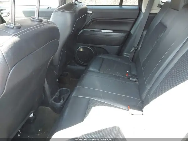 1C4NJDEB6GD781369 2016 JEEP COMPASS - Image 8