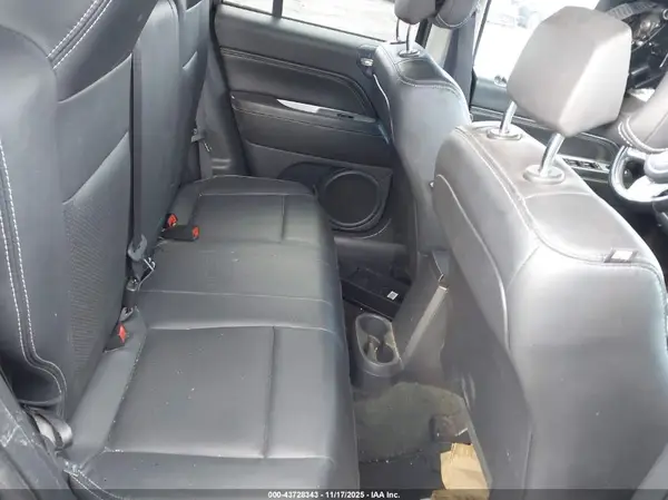1C4NJDEB6GD784109 2016 JEEP COMPASS - Image 8
