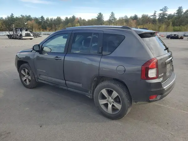 1C4NJDEB6GD789715 2016 JEEP COMPASS - Image 2