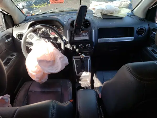 1C4NJDEB6GD798916 2016 JEEP COMPASS - Image 8