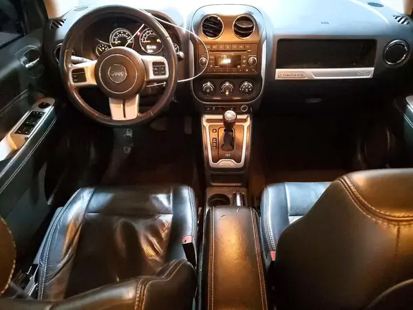 1C4NJDEB6HD100449 2017 JEEP COMPASS - Image 8