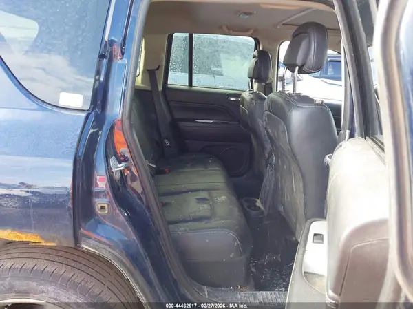 1C4NJDEB6HD109586 2017 JEEP COMPASS - Image 8