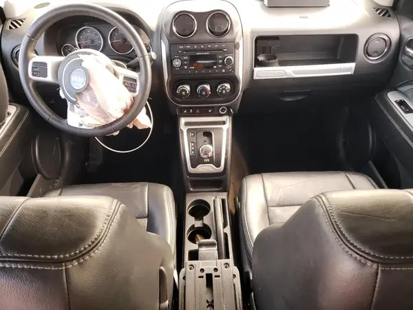 1C4NJDEB6HD111029 2017 JEEP COMPASS - Image 8
