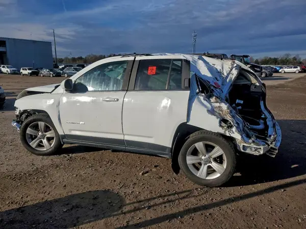 1C4NJDEB6HD112083 2017 JEEP COMPASS - Image 2