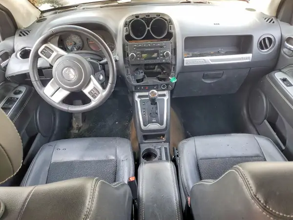1C4NJDEB6HD121544 2017 JEEP COMPASS - Image 8